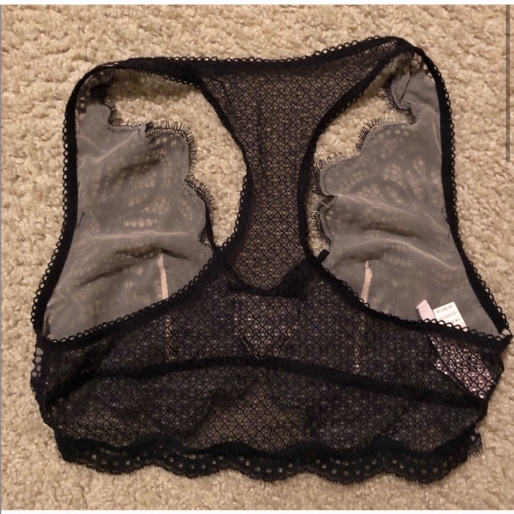 💕Victoria’s Secret scalloped lace bra top black racer back - Picture 5 of 5
